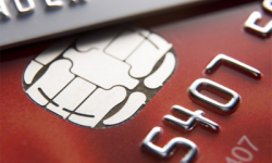 У Вас банковская карта с чипом или без него ?